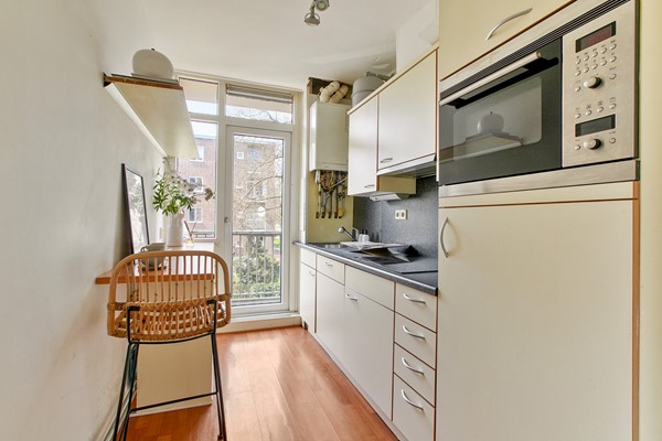 Medium property photo - Fritz Conijnstraat 12-1, 1063 CC Amsterdam